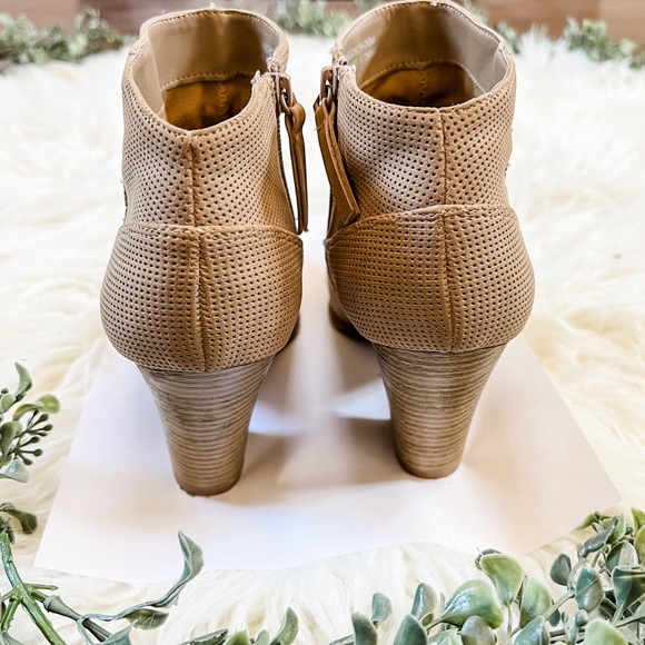 Light Tan Booties - Picture 5 of 8